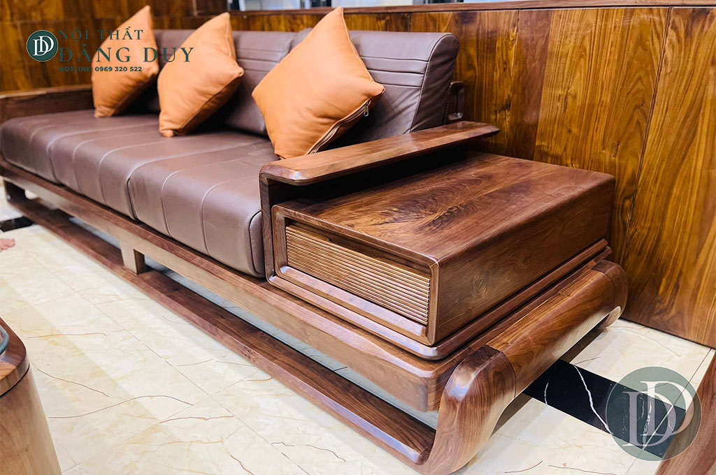 Nhà phố gỗ óc chó