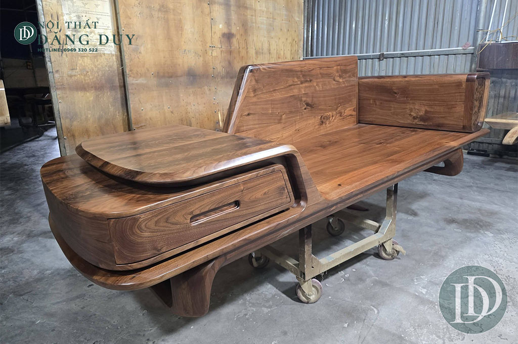Thi công sofa gỗ óc chó