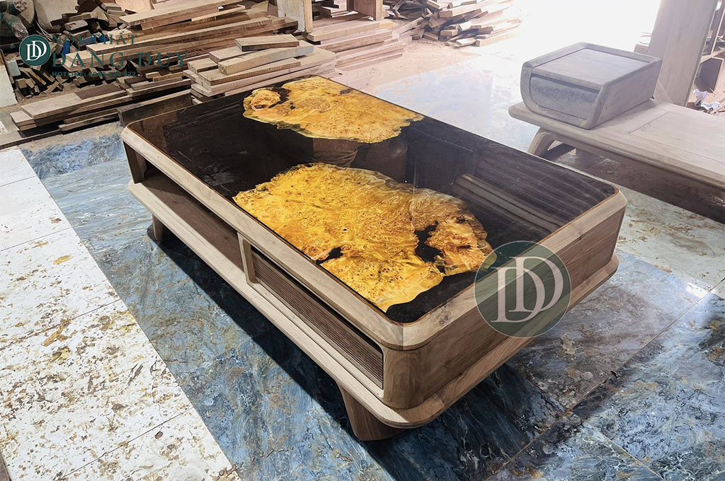 Thi công sofa gỗ óc chó